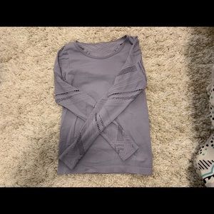 Long sleeve athletic top